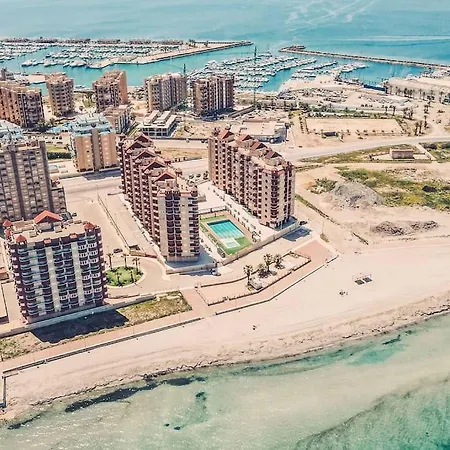 Precioso Apartamento En Primera Linea Del Mar