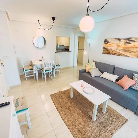 Precioso Apartamento En Primera Linea Del Mar